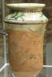 Glazed pot - source Hampton Court